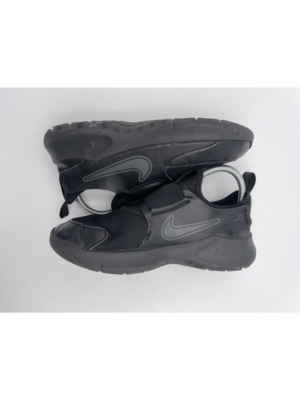 Nike Flex Runner 3 Kids Size 6Y Black Running Shoes Walking Sneakers FN1294-002